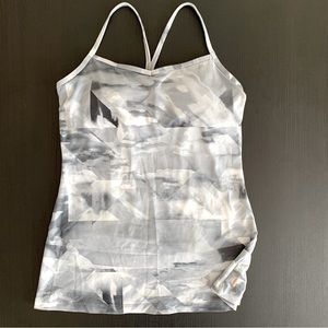 Lucy Activewear Silver Top